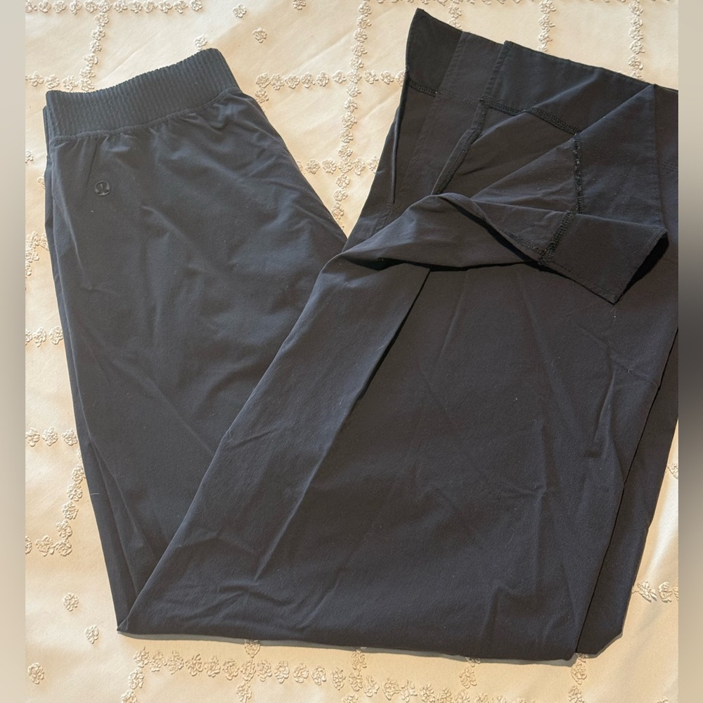 lululemon athletica Women’s Black Performance Jogger Pants